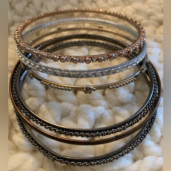 Bracelets - Picture 2 of 3